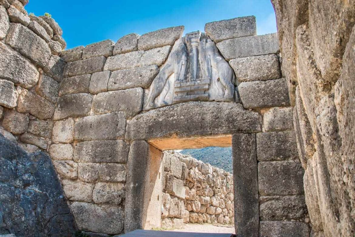 716aac10-5b66-4f62-8cef-b8a5b496fff9